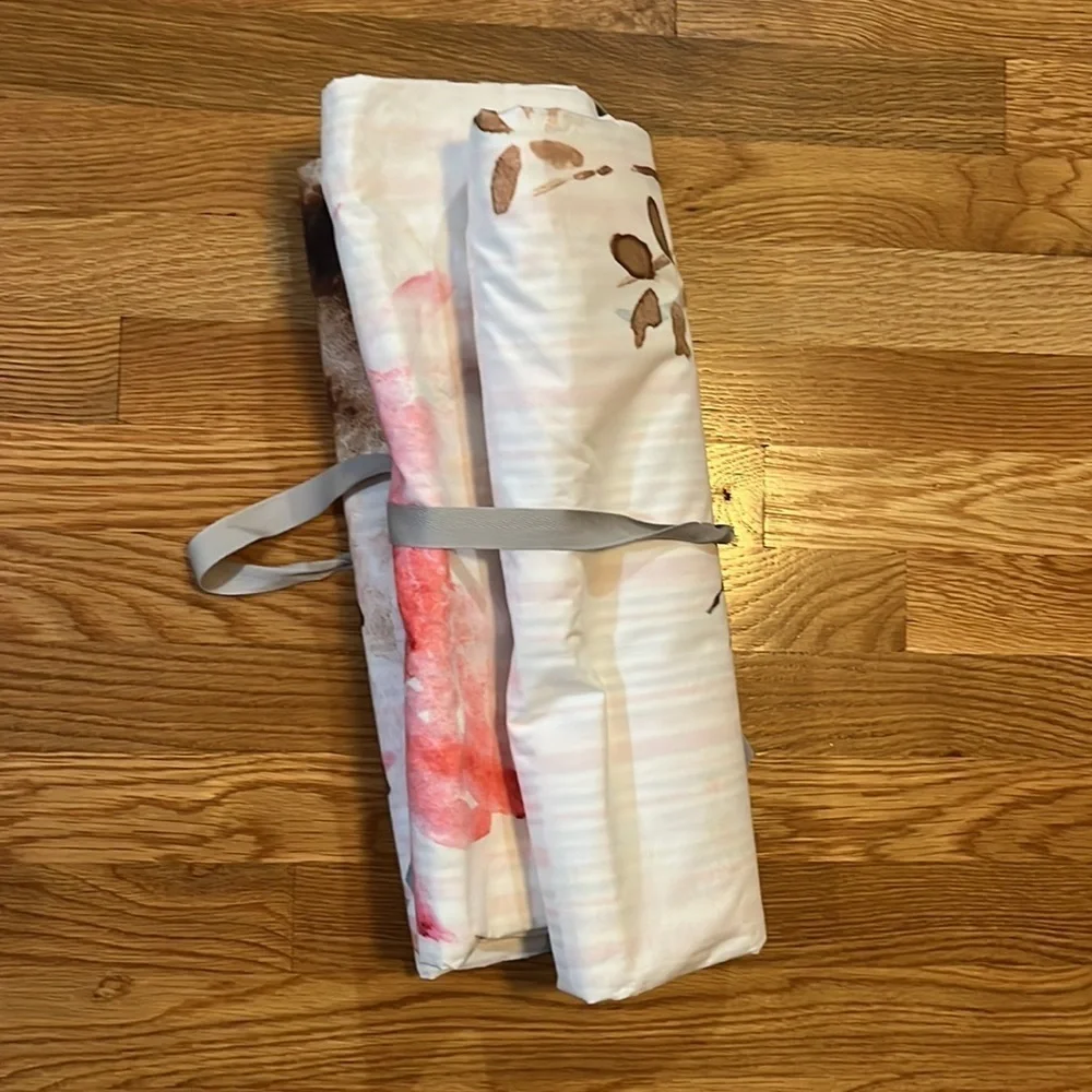 Anthropologie Lelie Duvet Cover Floral Size Queen NWT